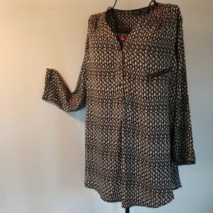 Westbound for Women Black and White Hi Low Tunic